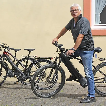 Konukevi Martinerhof Wintrich